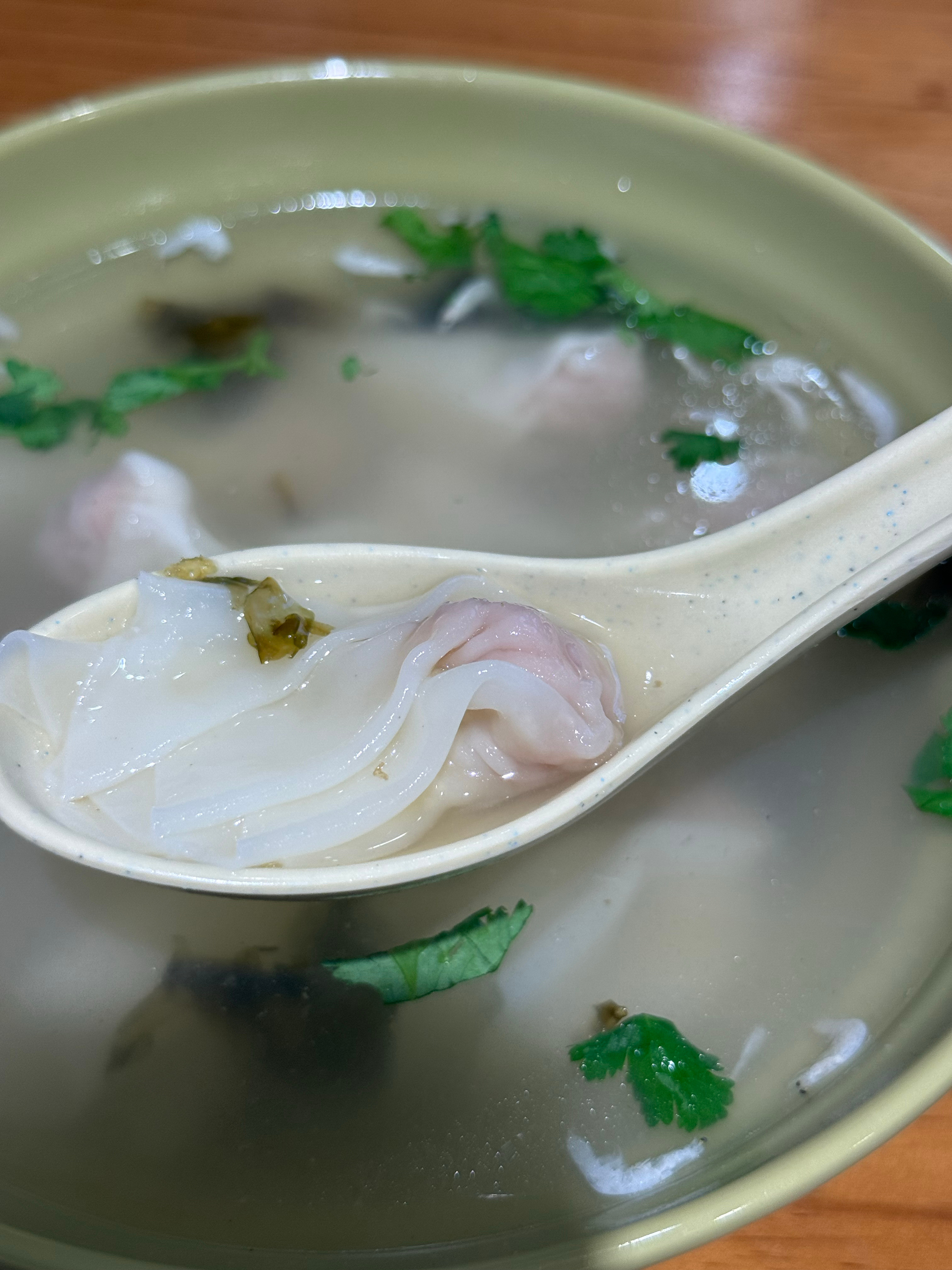 今日晚餐：野馄饨，10元[doge]​​​
