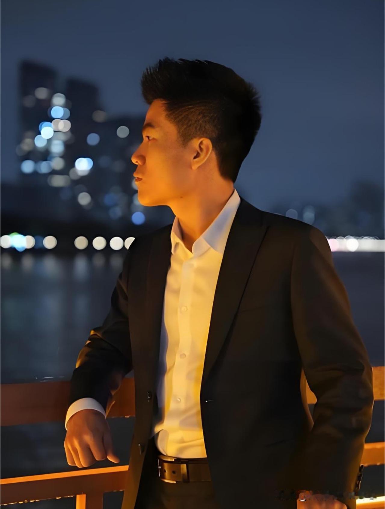 董宇辉出圈四周年的热度还没过去，又有人揪着他名下5家公司做文章。5家公司怎么了
