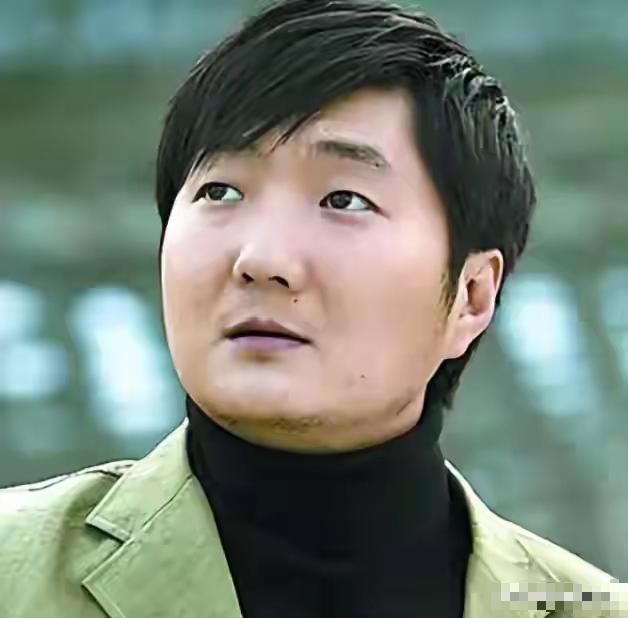🌞“王大治到底哪儿来的勇气，追苗圃、追袁泉，最后还'拿下'了董洁？”王大治