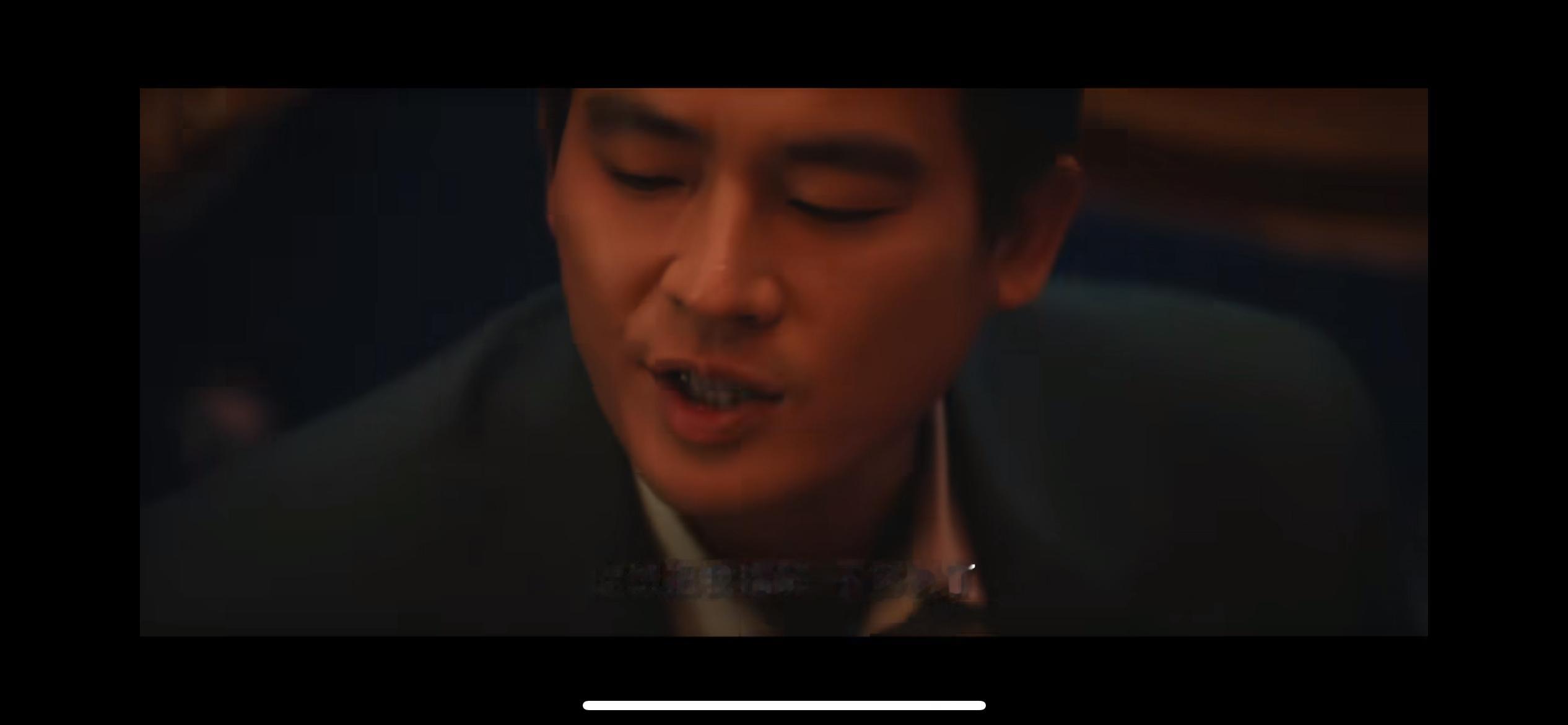交锋写着写着又拍成百万夫妇，不少网友吐槽编剧王小枪老套路重现，剧集主线的国安博弈