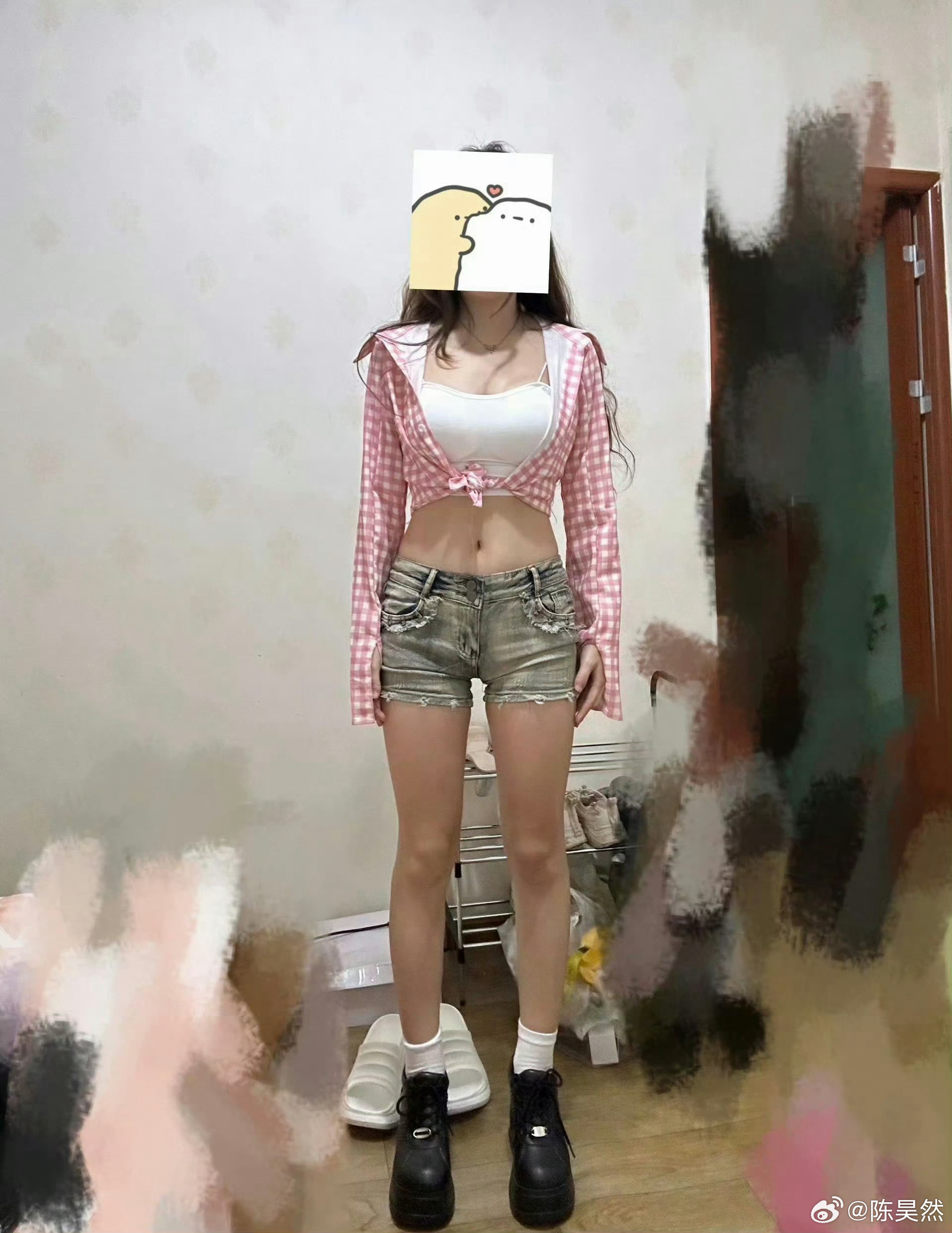 这套好看吗朋友说很丑