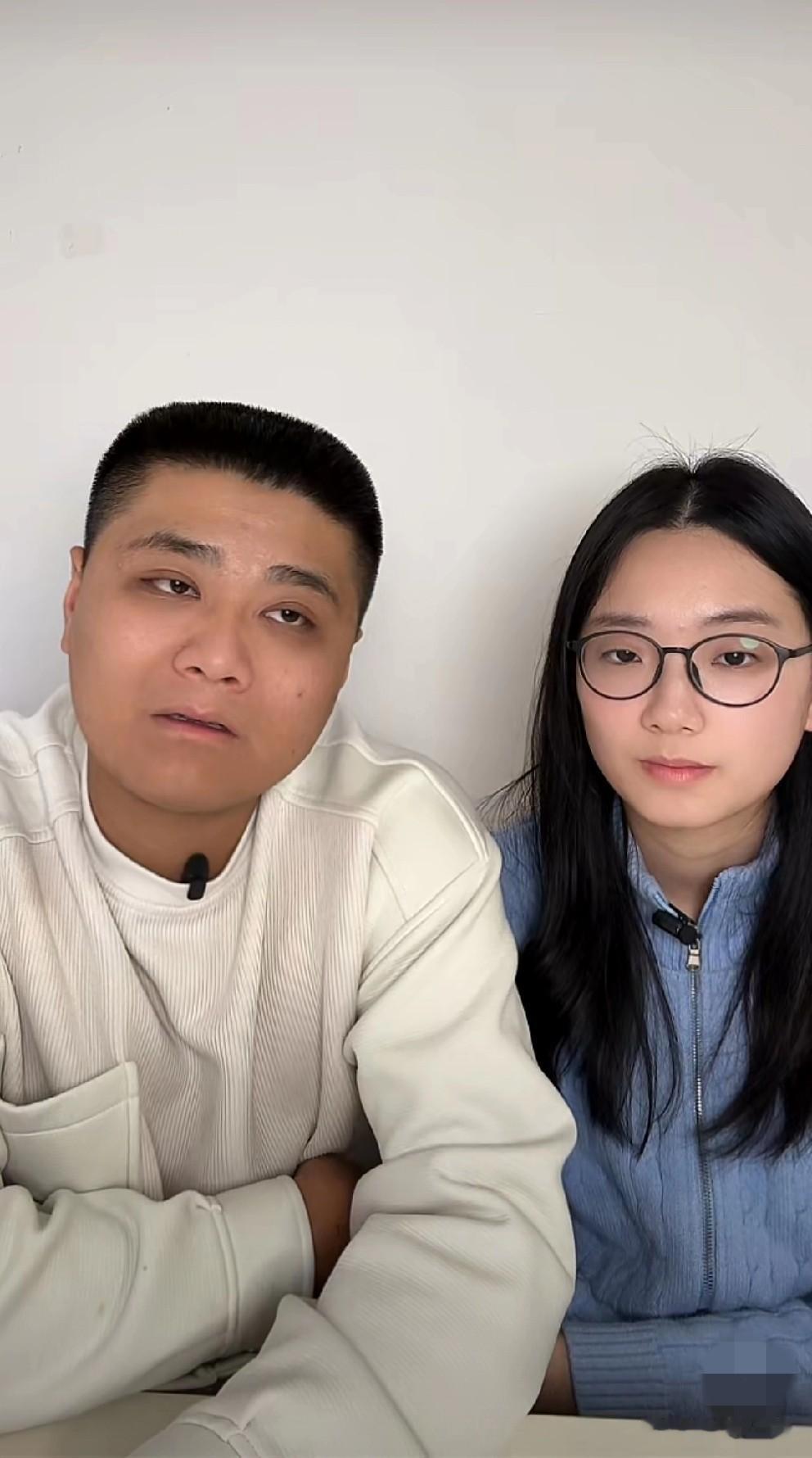 好一场伤心之旅。南京认亲的双胞胎哥哥跟着亲生父母和弟弟回到了他们南京的家中，不想