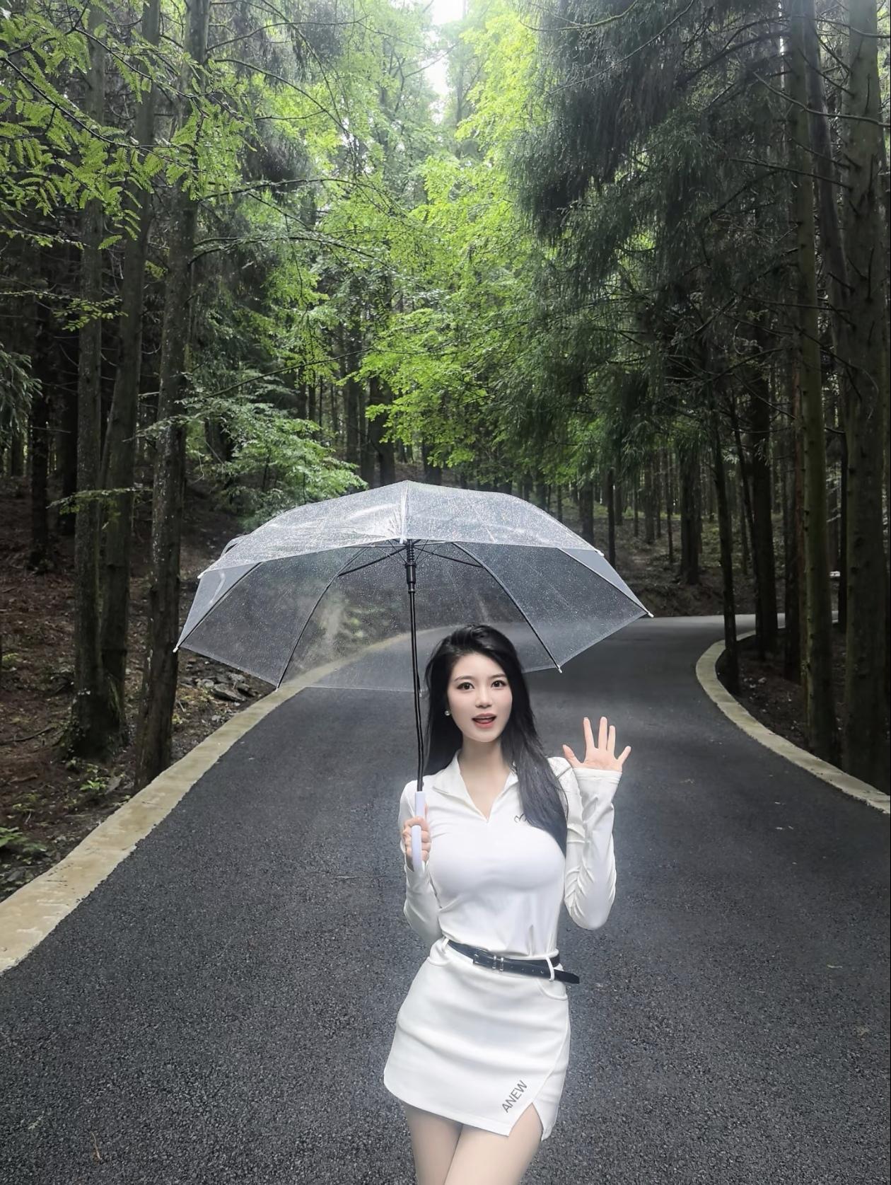 雨中漫步