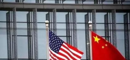 美国终于在官方文件里承认了：加关税，自己先疼。美联储9月的纪要白纸黑字写着，关