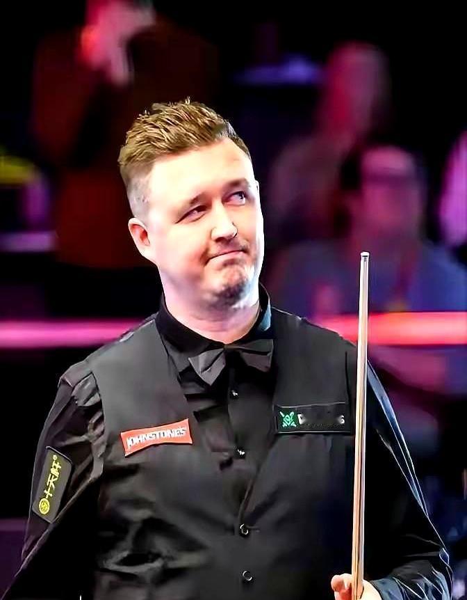 大师赛打到四强，火药味已经呛鼻子。先说今晚。小特对巫师，基本就是跑车撞老爷