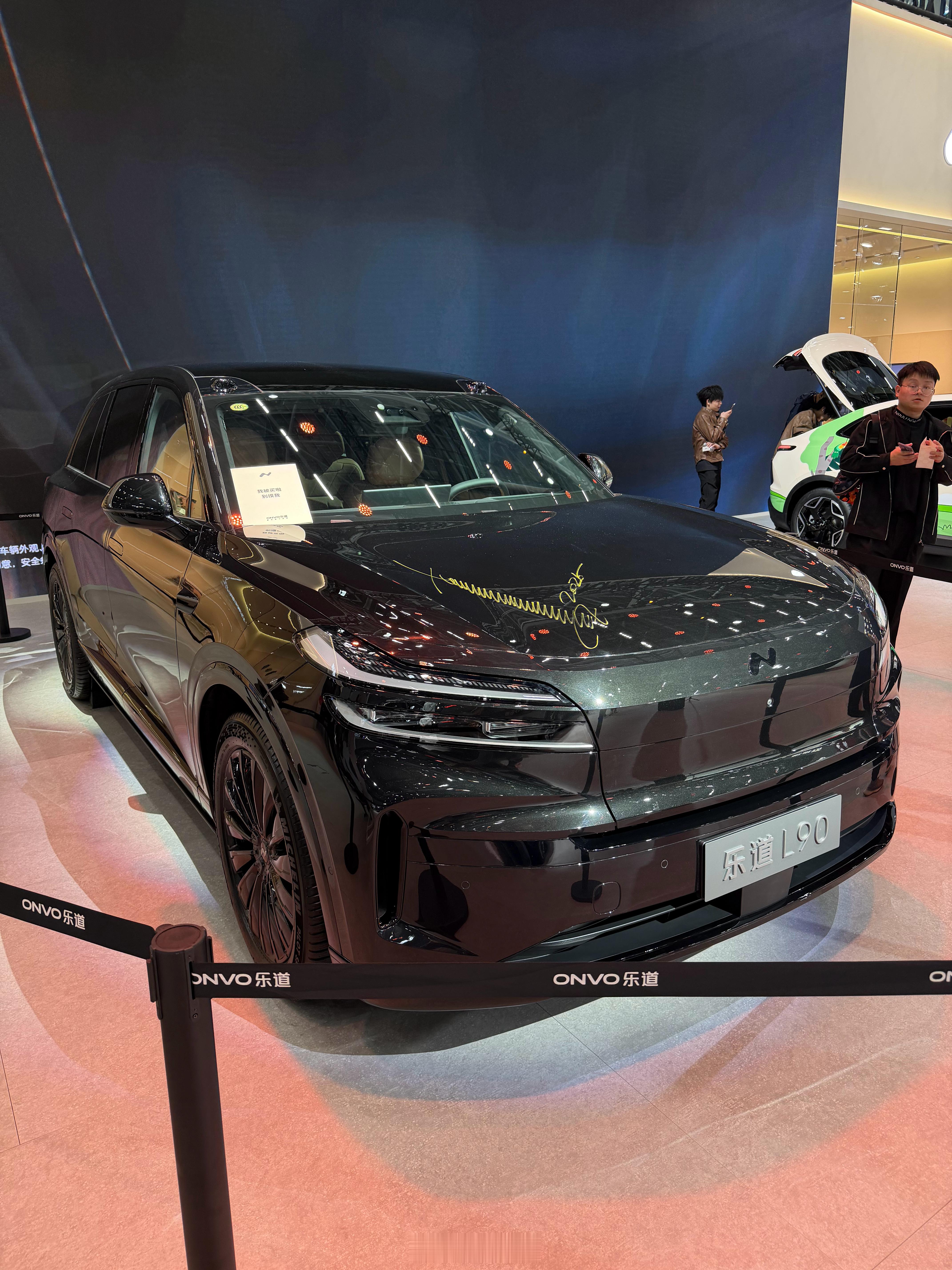 古天乐旋风土豆签名版L90黑骑士全球限量1台，已售～