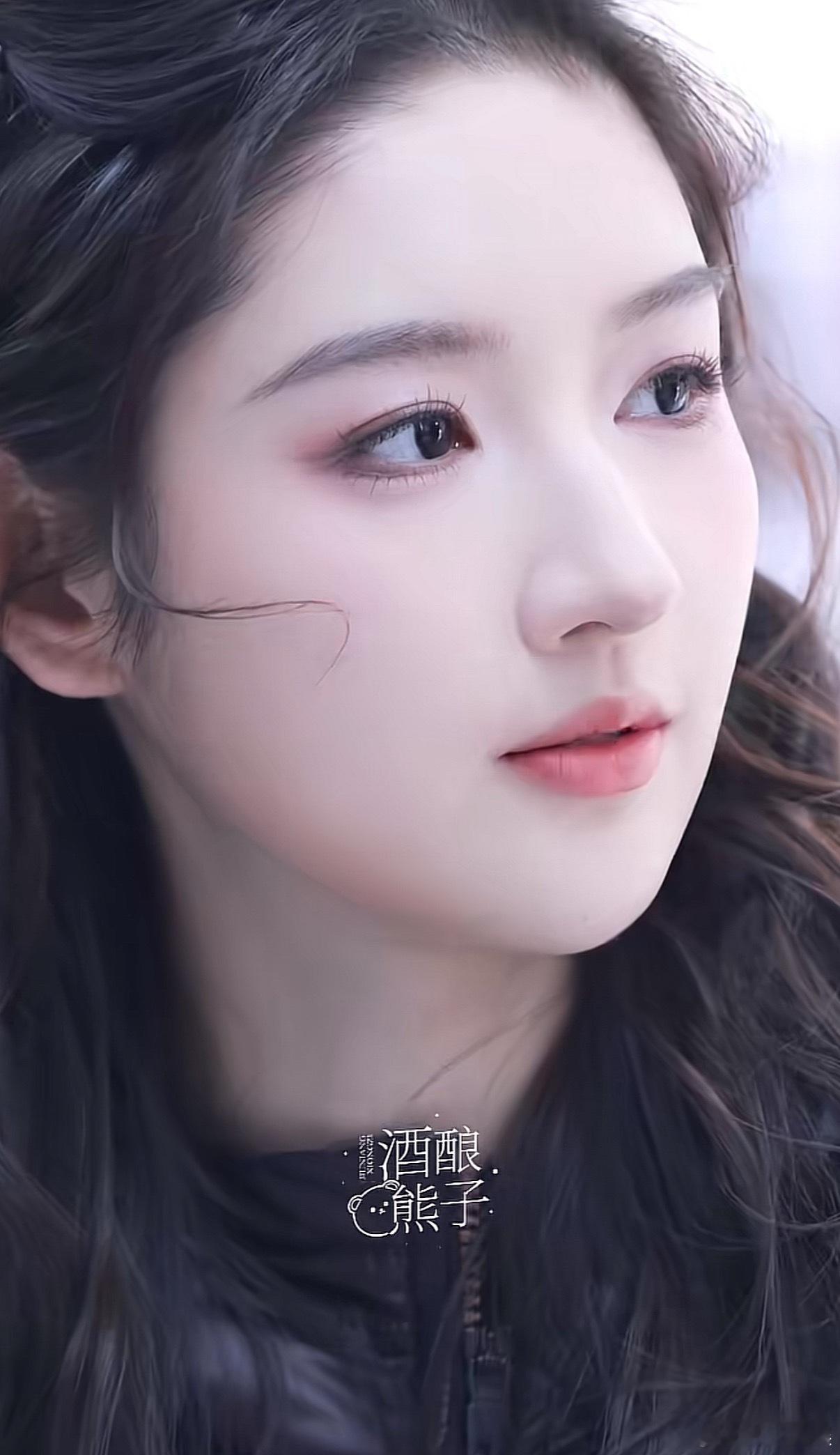 王玉雯怎么这么可爱了呢，萌萌哒