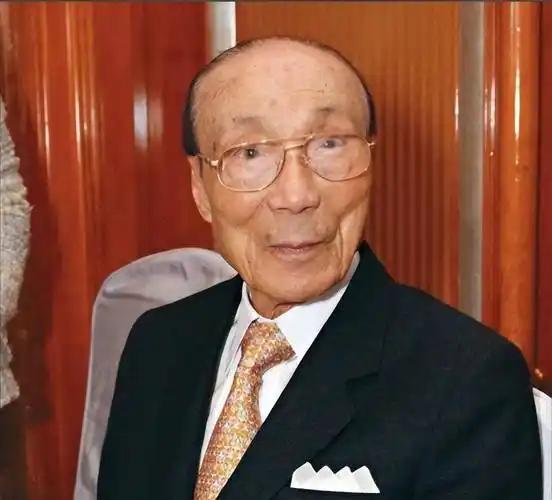 什么是豪门最狠的报复？ 邵逸夫临终前留下遗言，如果他的四个子女来参加葬礼，就