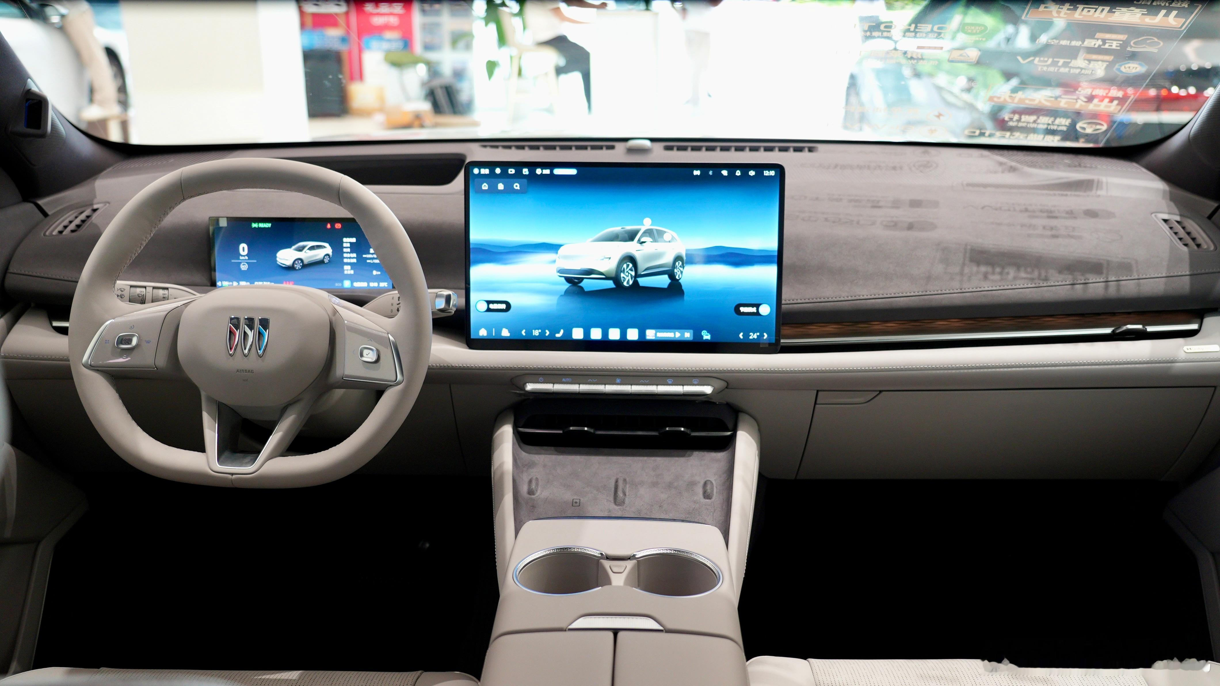 说真的，今年明显感觉合资新能源发狠了今天去别克店里看了一下马上上市的至境E7设计