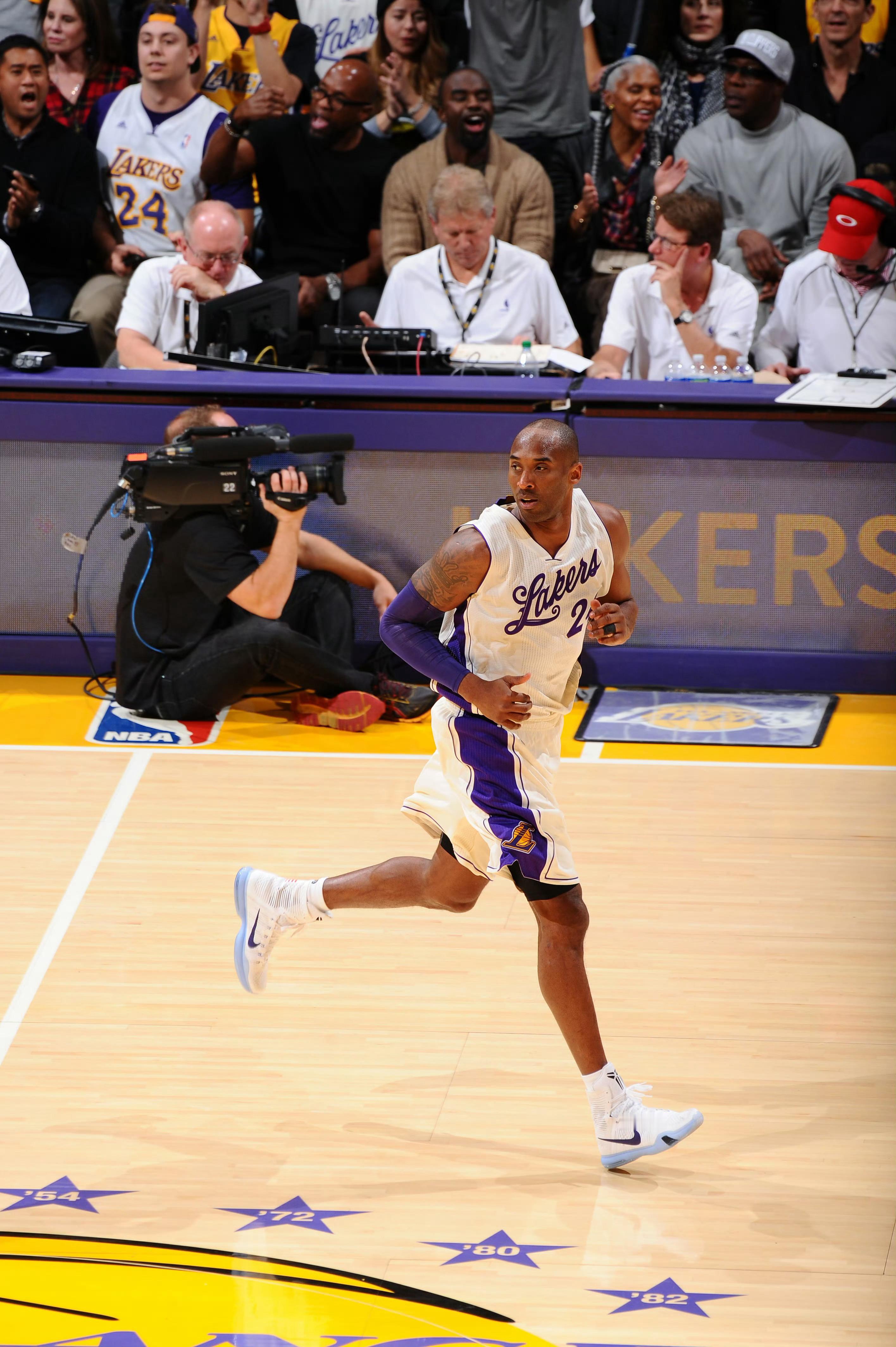 说的再多都不如用实力证明自己❤️科比退役的第3513天&科比睡着的2131天，m