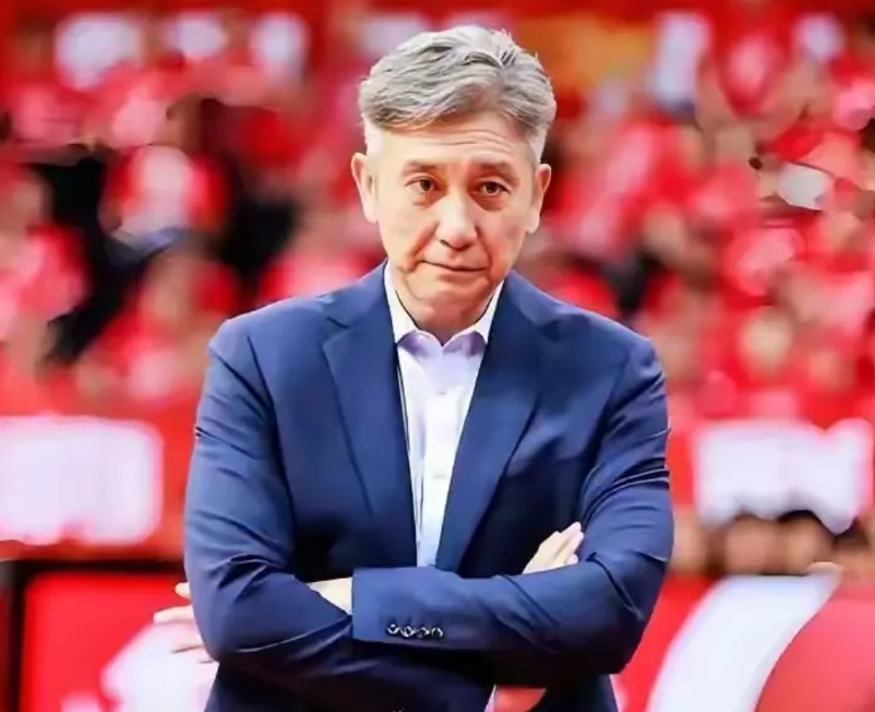 CBA，本赛季打到现在，总算出现了一支貌似黑马的球队。上赛季的黑马山西队，本赛