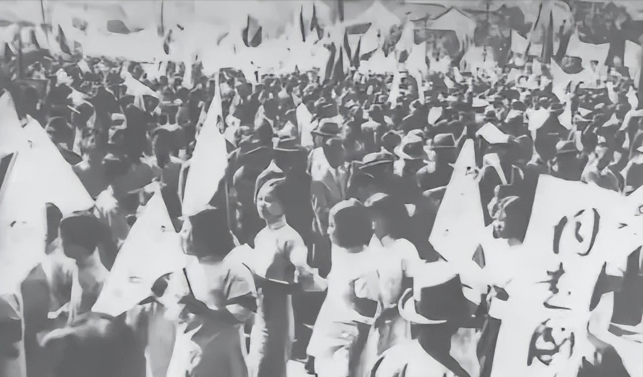 当年中国曾被逼到亡国灭种的边缘，日寇却忽略了一个关键细节。日本人没有注意到，中华