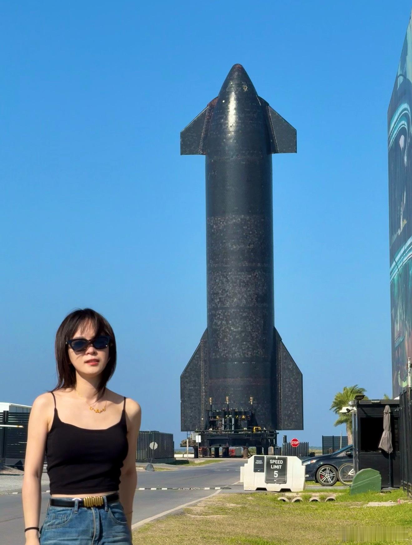 马斯克可能真觉得造车没意思了这饼画的还太虚，不过马斯克现在再不吹，股价就没办法涨