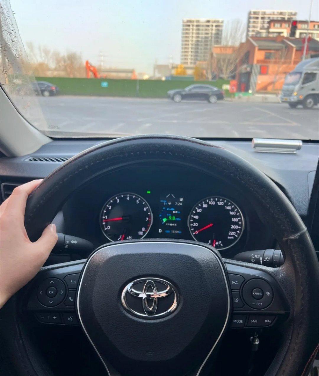 为了不换车，再开10年，狠狠逼自己！第一，加油只加中石化中石油，国企大企业，品质