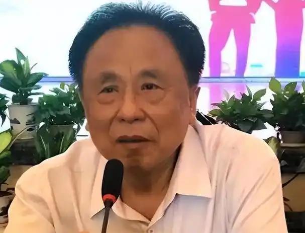 包养了多名情妇，生下11个私生子，75岁还在拼命生娃！他是谁？人前，他是人人崇拜