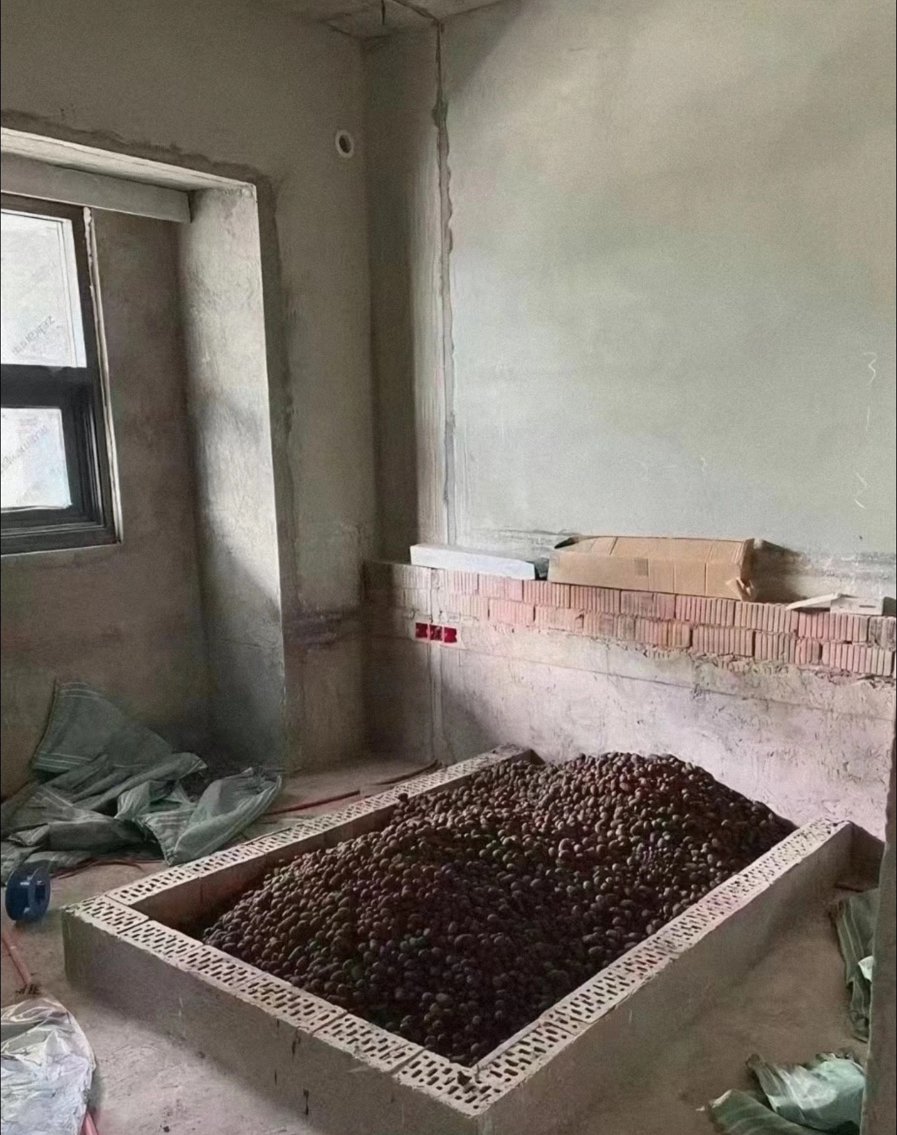 我可真是大聪明！再也不怕孩子在床上乱蹦了