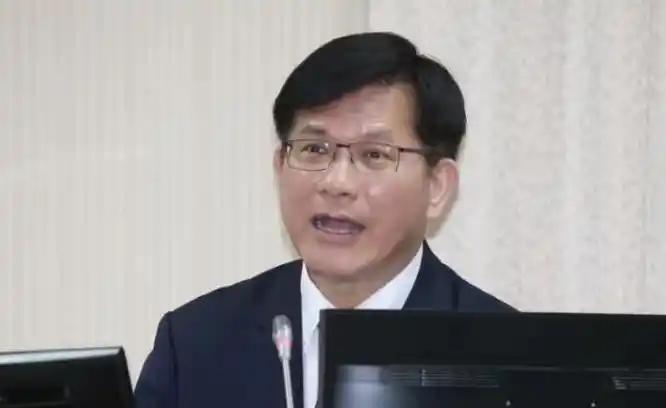 赖清德的“特使”这次把脸结结实实地丢到了非洲！为了去刷个存在感，台当局高层像防贼