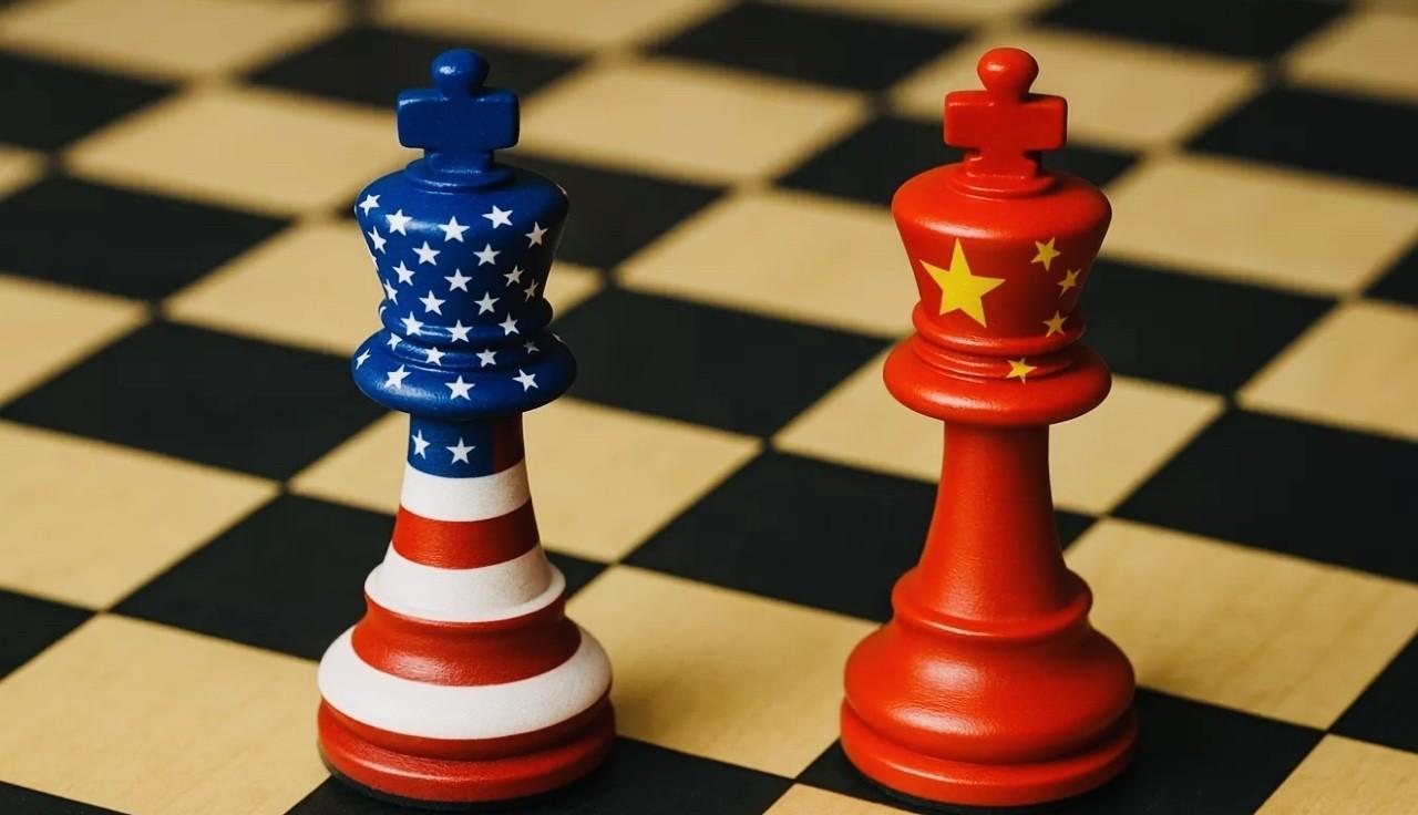 美国参议员蒂姆·谢伊对媒体称：到目前为止，巴基斯坦军队每一次使用中国技