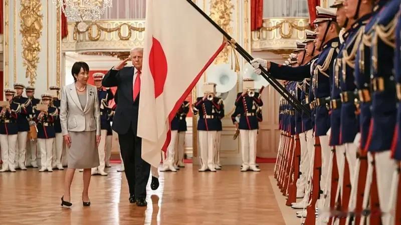 美日首脑会谈如期上演,高市早苗:将打造美日关系“新的黄金时代”。川普:日本是