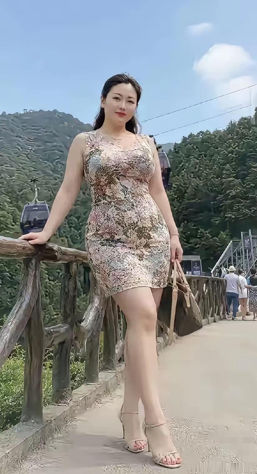 性感又旺夫的美女是男人都喜欢