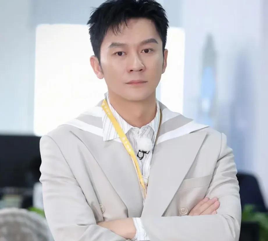 发现了没一旦李晨稍微表现不行大家就开始发表各种意见了，要我说然后他也是最难