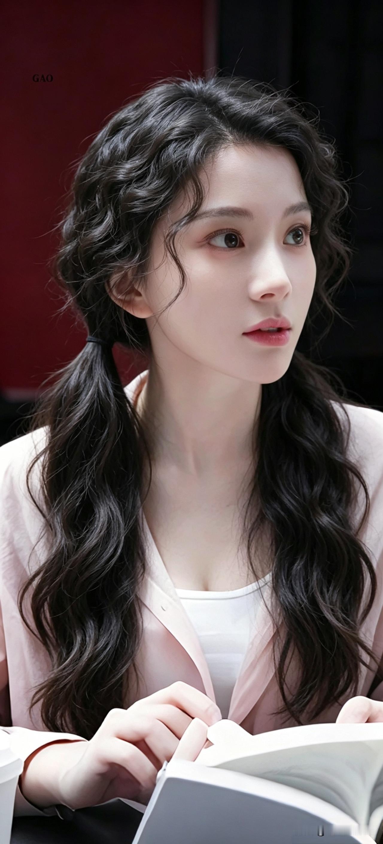 马尾辫美女（十八）精致马尾辫女神。你宛如从古典画卷中走出的佳人，乌黑卷发如