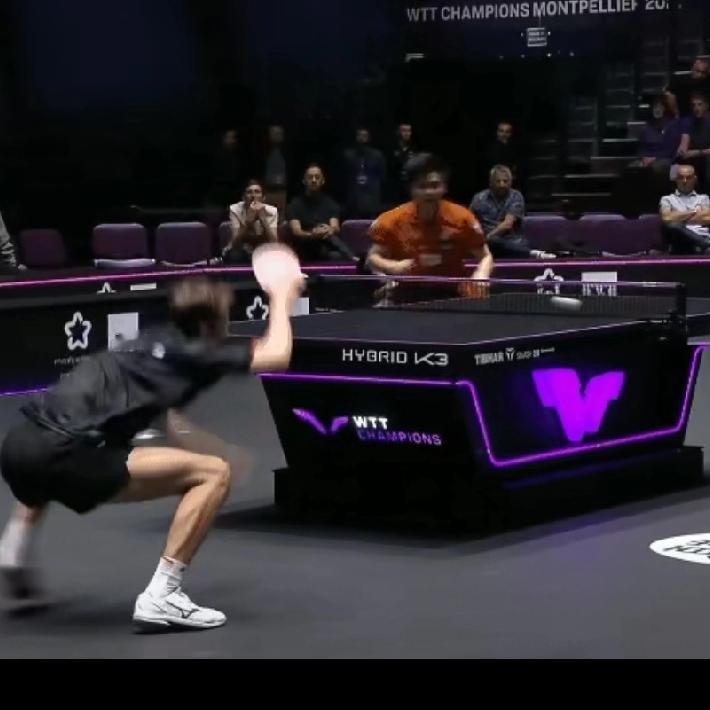凌晨两点多,WTT蒙彼利埃冠军赛男单首轮终于完了!法国观众的口哨、喇叭、锣鼓声一