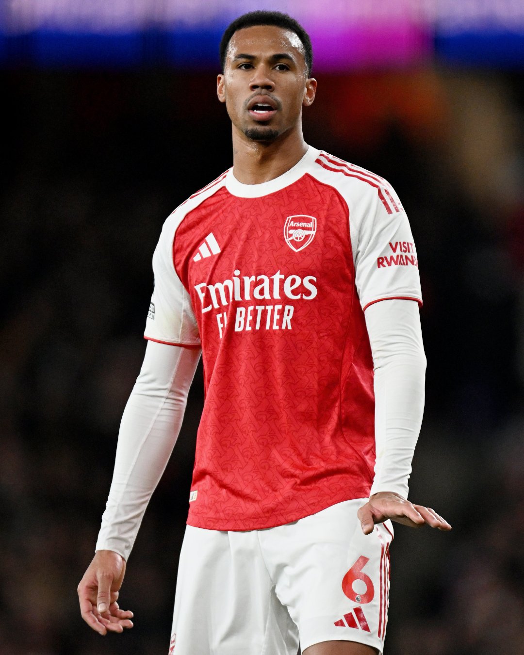 阿尔特塔谈加布里埃尔回归：“我们不得不让他仓促上阵，但他适应得很好，也非常开心。