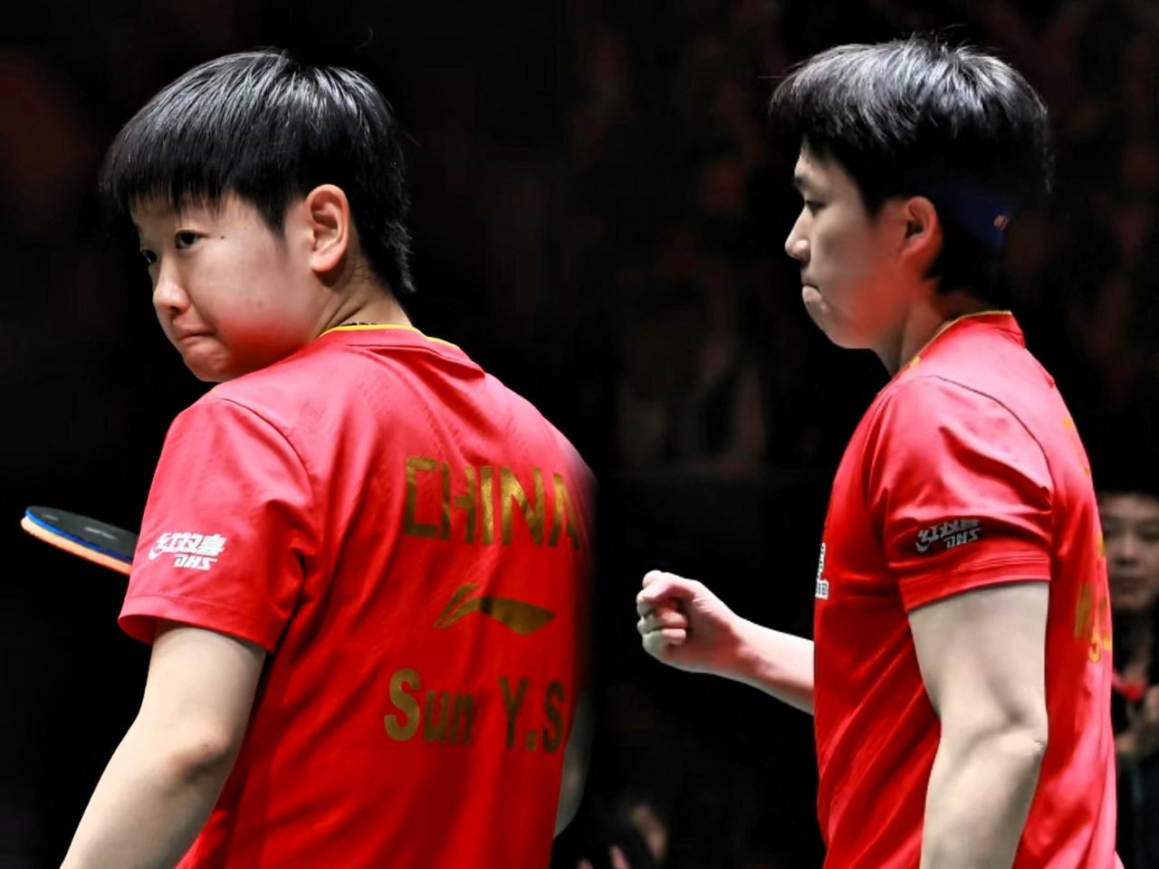 谁说莎头组合要下架？简直离谱！央视直播画面里他们不还打得正火热吗？混团世