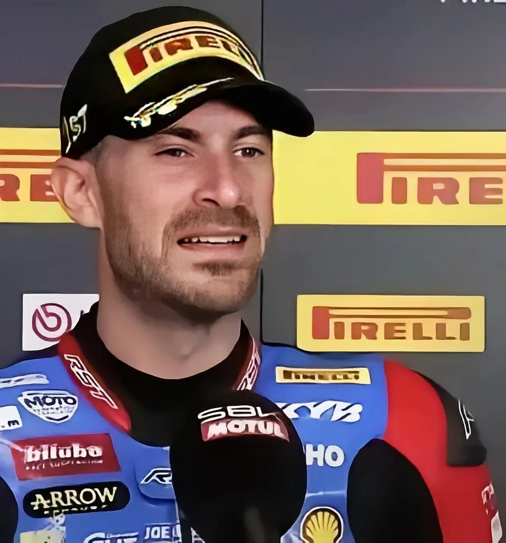 张雪不仅提供装备，还提供机车，这么人性化怪不得德比斯愿意来德比斯愿意加盟张雪