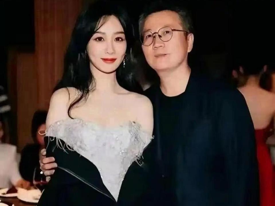 【当红小花被曝