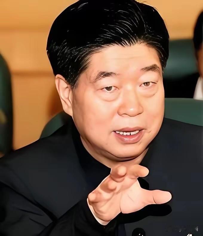 济南老火车站被拆这事儿，至今还是很多老济南心里的一根刺。当年一句“殖民地的象