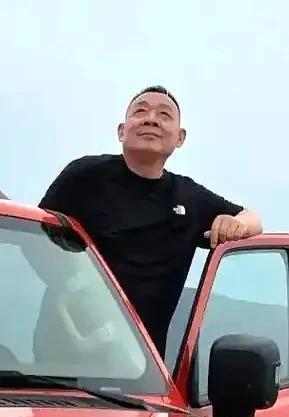 胖东来这次真让人打心眼里佩服！招1000人里特意给退伍军人和刑满释放人员留了位置