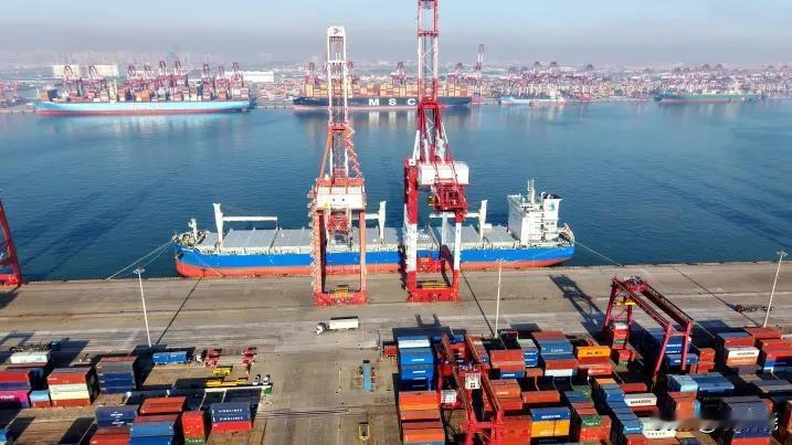 举世瞩目的成绩！中国年度贸易顺差达到创历史纪录的1.2万亿美元以美元计算，1