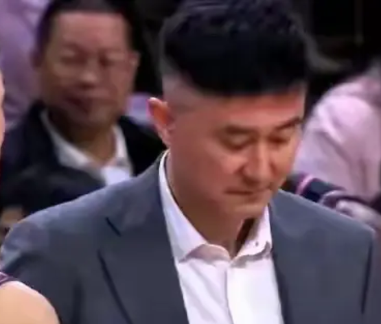 CBA这个赛季将宣告一个新的时代来临！传统强队，诸如辽宁、广东将彻底沦落成为