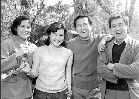 1982年，演员迟志强在南京拍戏，遇到了好朋友刘晓庆等人过来演出，临走时刘晓庆一