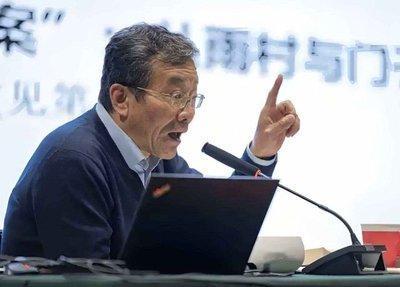 复旦大学教授王德峰，再次抛出惊人“言论”！他说：“今日之中国纵欲汹汹，各种欲望，