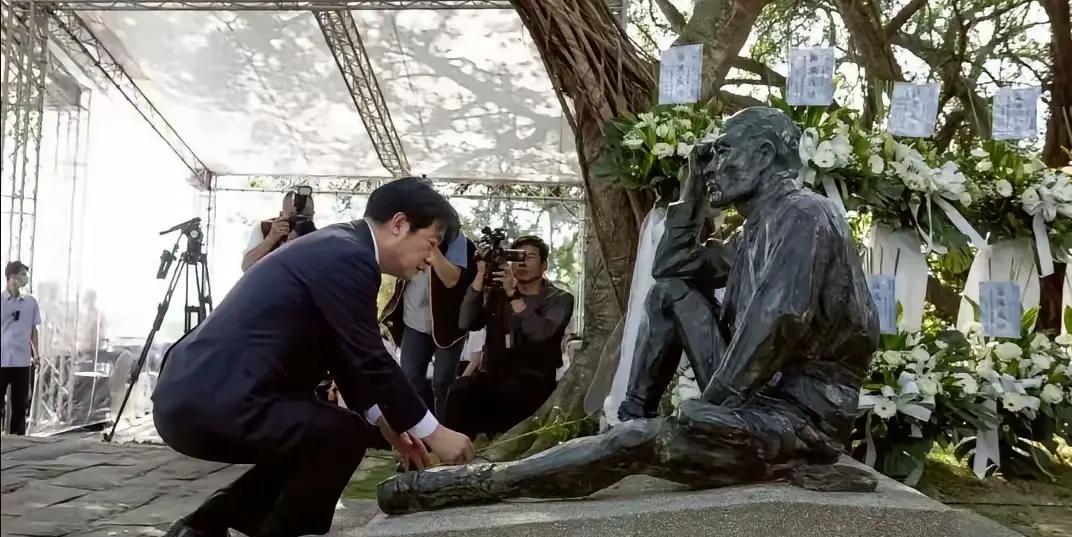 原来台湾不想和平统一的根本原因找到了：5月8日赖清德亲自跪拜日本人八田与一，声称