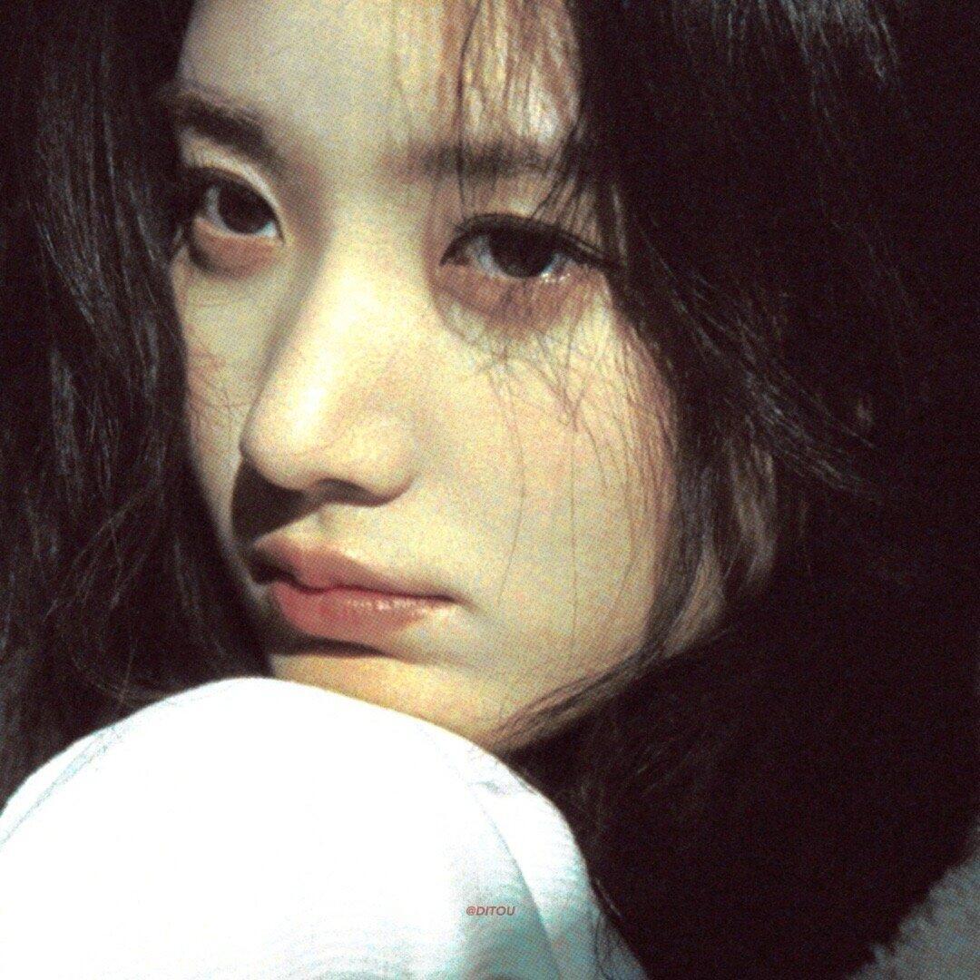 WeChat｜卢昱晓头像良言一句三冬暖，恶语伤人六月寒