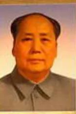 鉴于全国人民更加想念毛泽东，为凝聚起亿众更大力量，建议在全国公开场所如上世纪几十