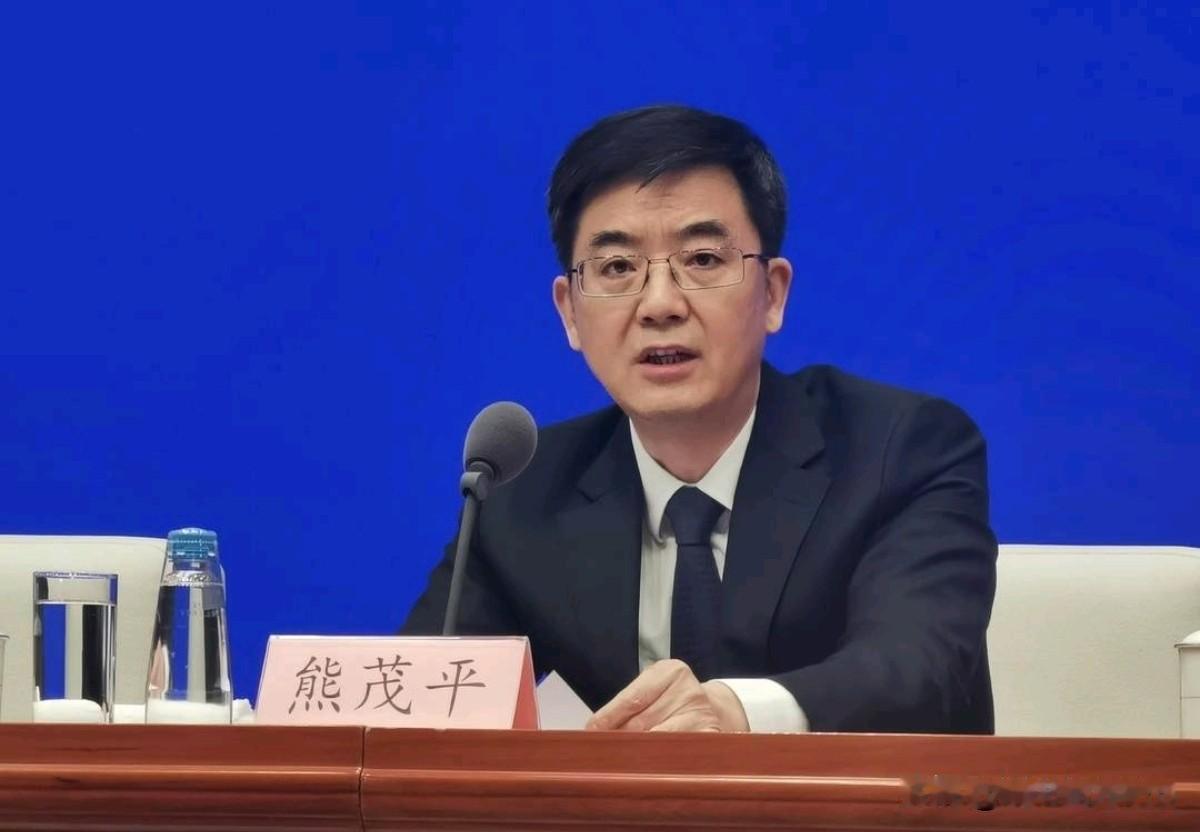去向明确了！卸任大连市市委书记之后，熊茂平的职务明确了！9月21日，辽宁省人大常