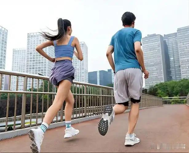 5公里快走vs5公里慢跑，谁的健身性价比更高？最新研究颠覆认知2026年上半