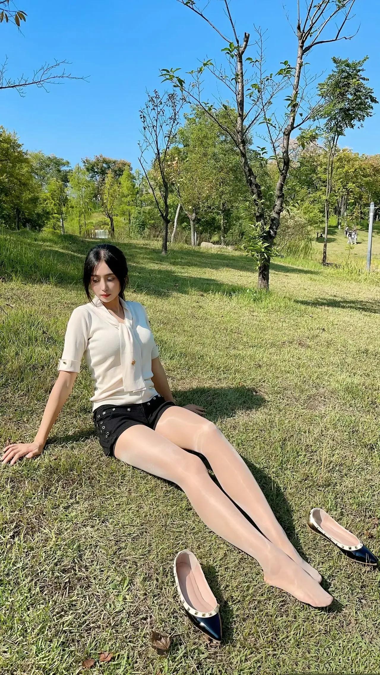 雪山下的公园城市