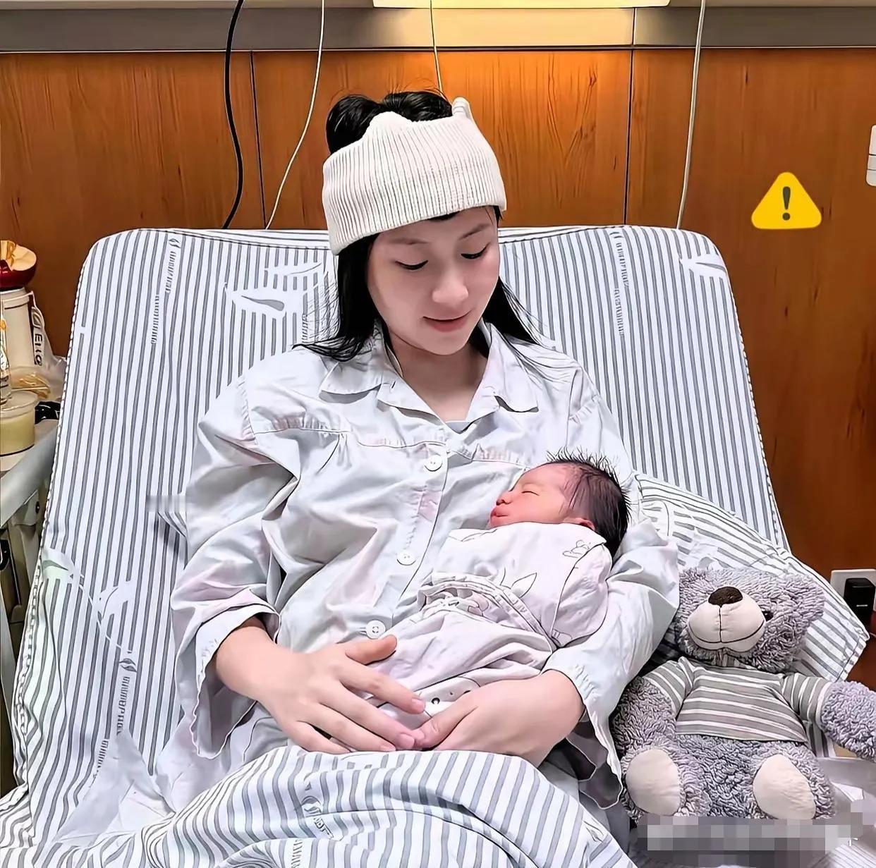 人间清醒天花板！未婚先孕被婆家拿捏，她一句话翻盘太解气未婚先孕，婆家瞬间变