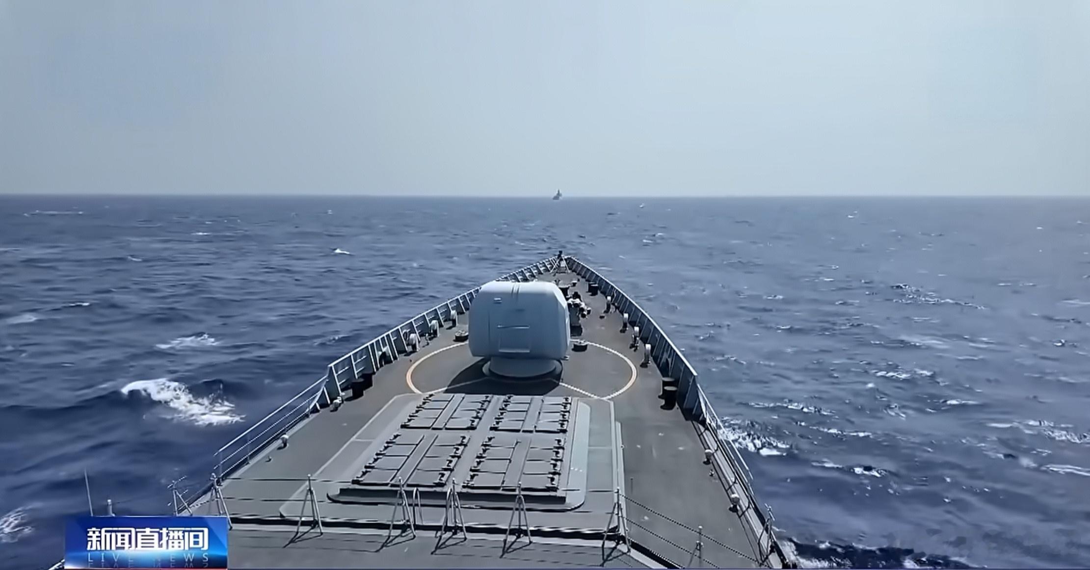 169武汉舰还是730垂发后面的平台完全可以布置1座24管HQ10啊，即使没有H