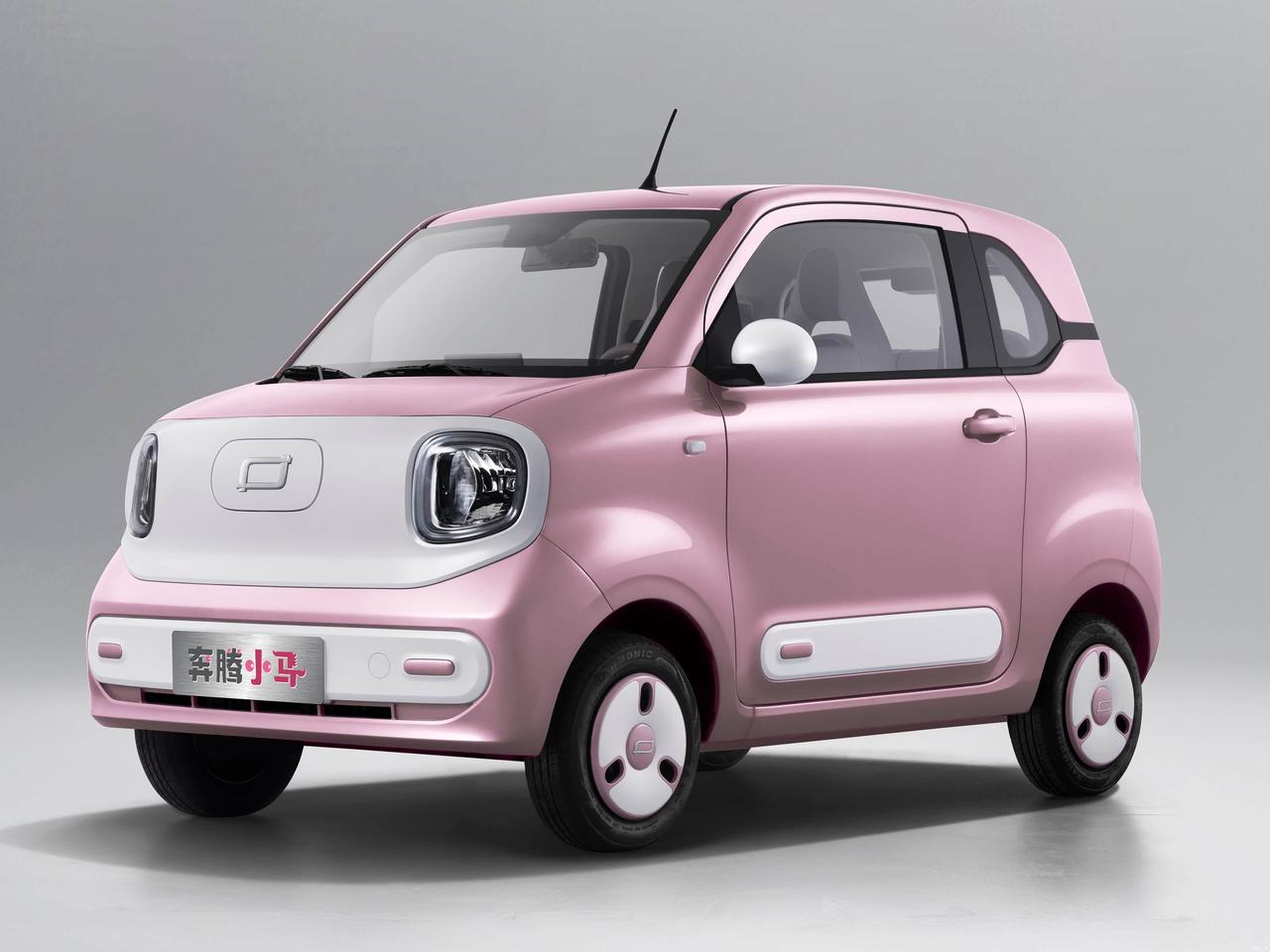 3万块，续航220公里，奔腾小马，最便宜的纯电轿车。上个月，奔腾小马卖了14