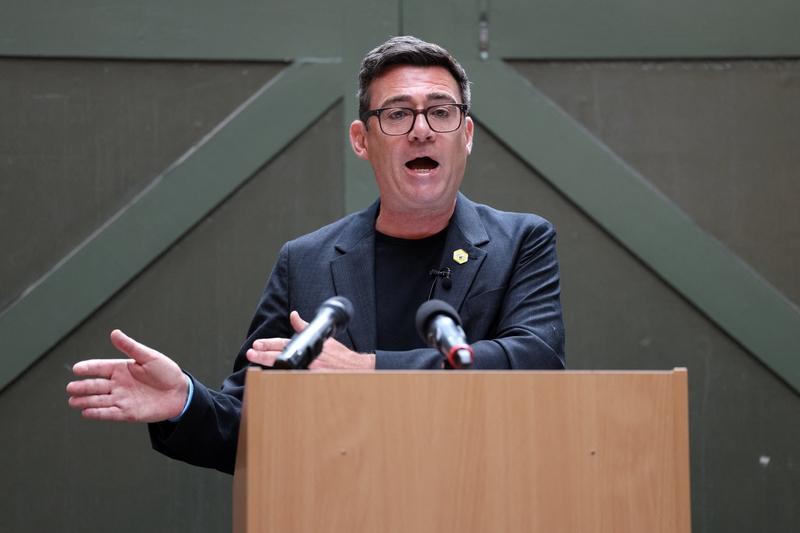 93%胜率锁定首相！伯纳姆宣称要“大刀阔斧”改革，英国迎来数十年最大变局斯塔