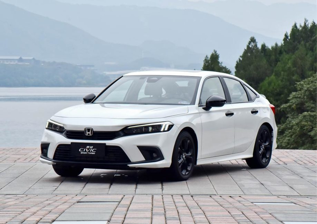 十一代思域怠速抖动各位十一代思域车主们，你们好，请问你们车怠速的时候，车门抖动