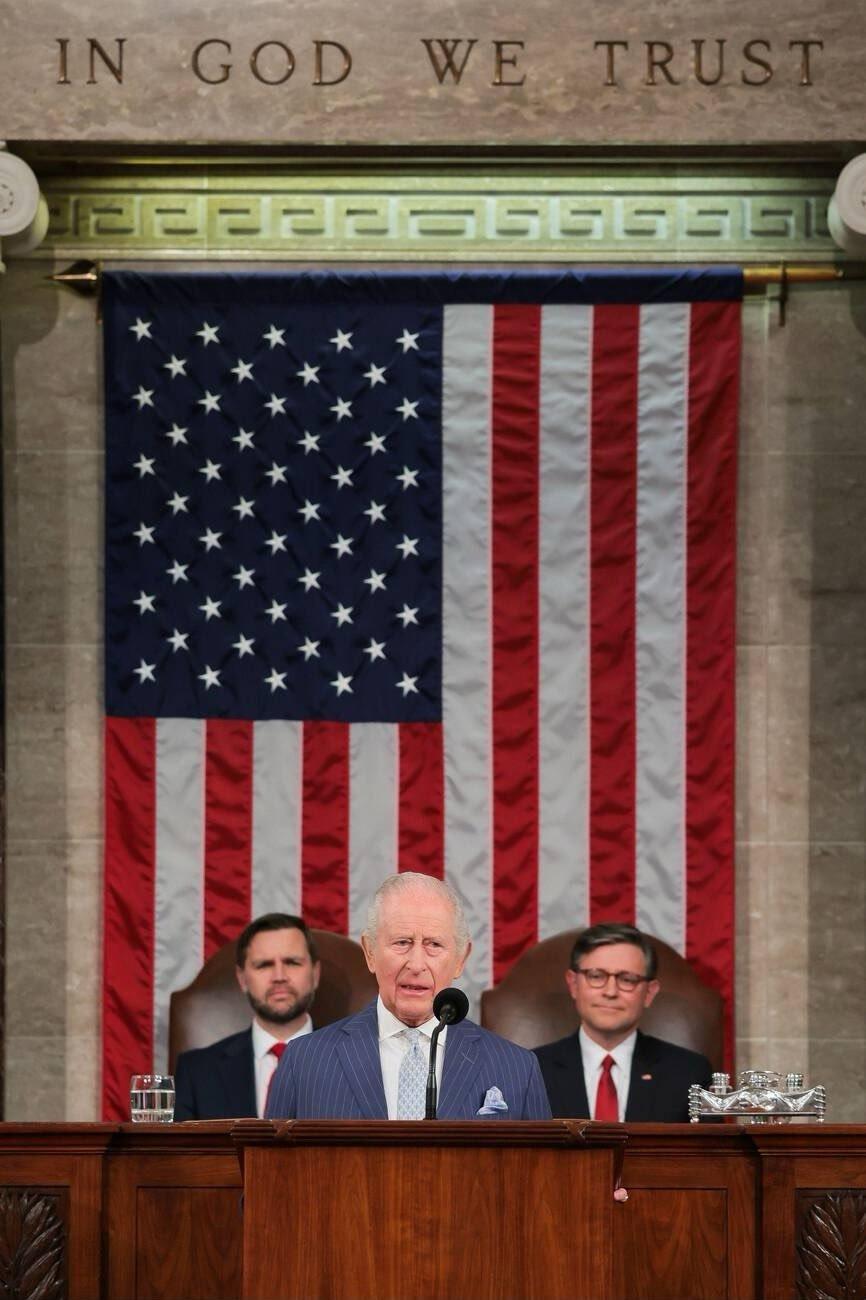 1991年和2026年的两次讲话，查尔斯三世的气质，远远不及自己的母亲。女王在