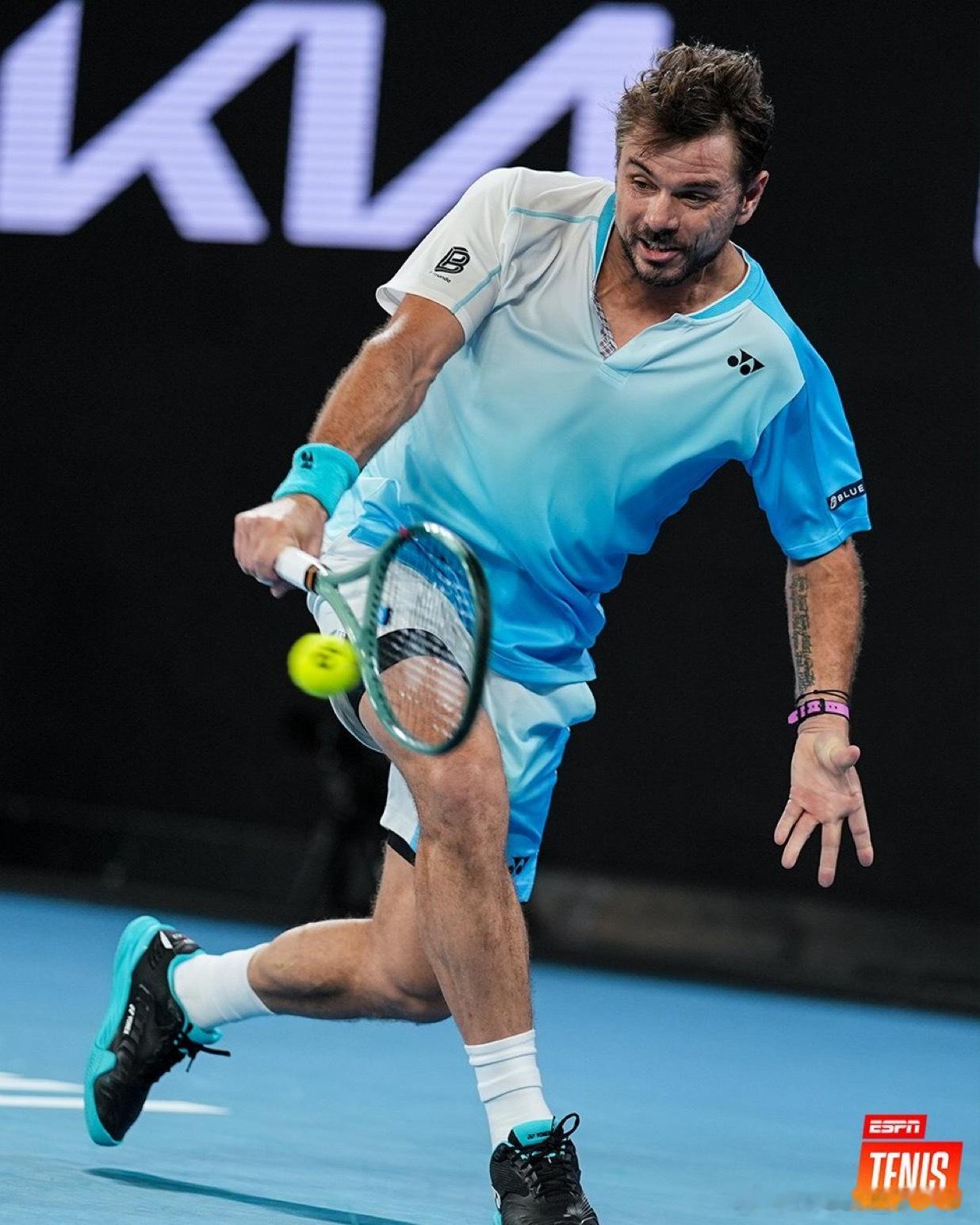 单反在男网的前景🗣️斯坦·瓦林卡：“我认为单反在职业网坛一直是少数派。年轻时力